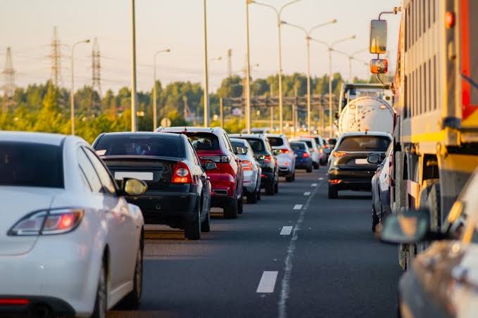 Holiday Traffic Stress - Leave Earlier and Plan Alternatives